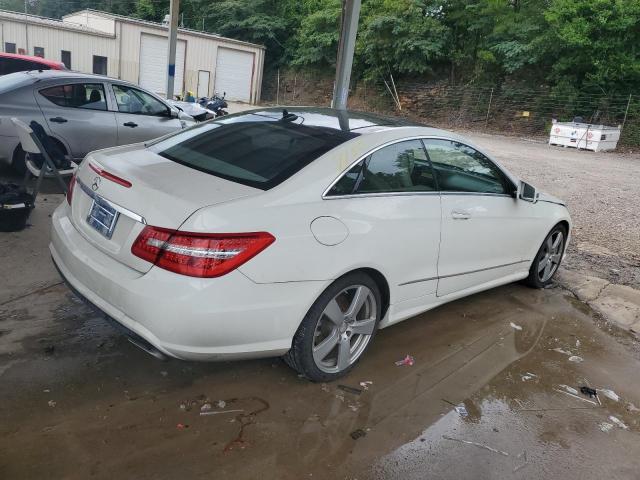 Vin: wddkj7cbxaf042837, lot: 61257645, mercedes-benz e-class 550 20103