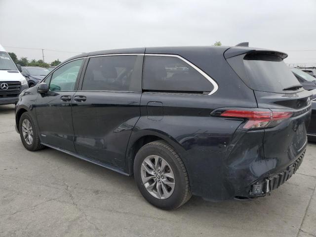 TOYOTA SIENNA LE 2021 black  hybrid engine 5TDKRKECXMS056186 photo #3