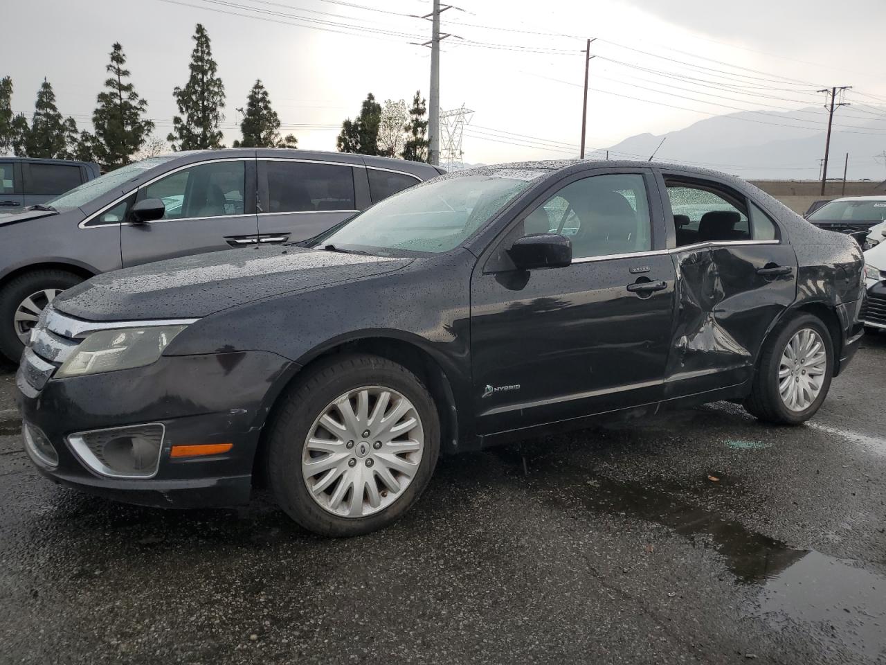 FORD FUSION HYBRID