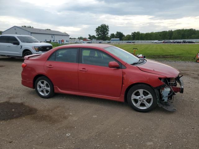 Vin: 2t1bu4ee4dc977128, lot: 63001165, toyota corolla base 20134