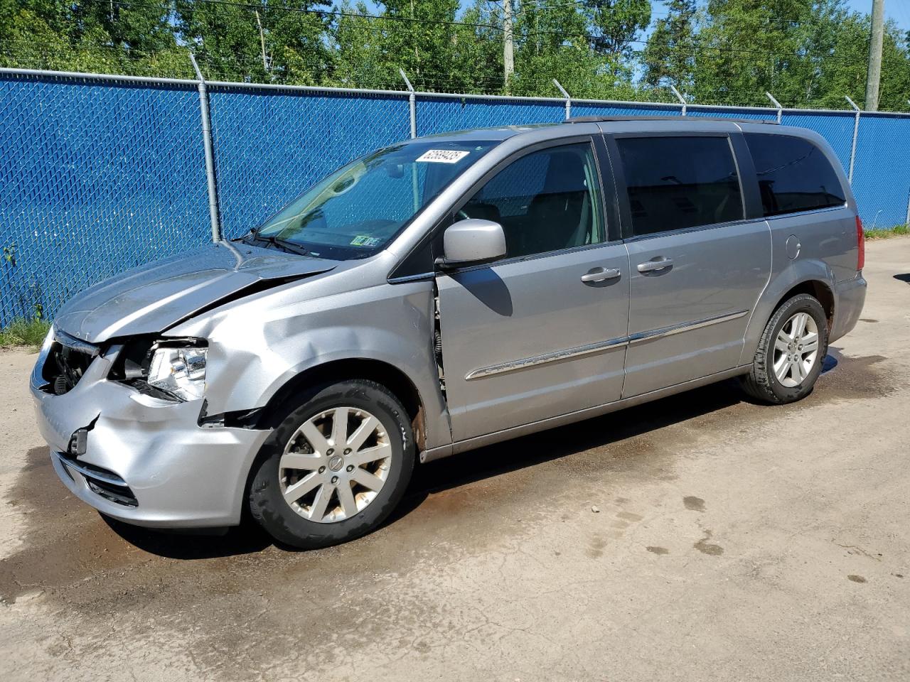 CHRYSLER TOWN & COUNTRY TOURING