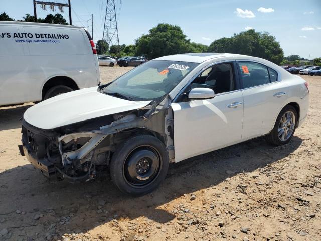 NISSAN MAXIMA S