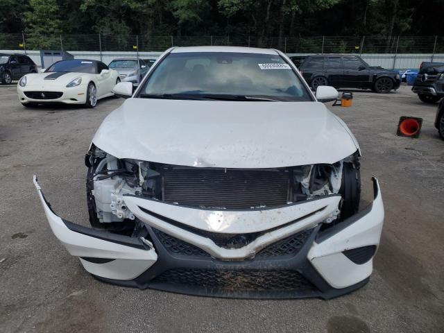 2018 TOYOTA CAMRY L - JTNB11HK4J3019700