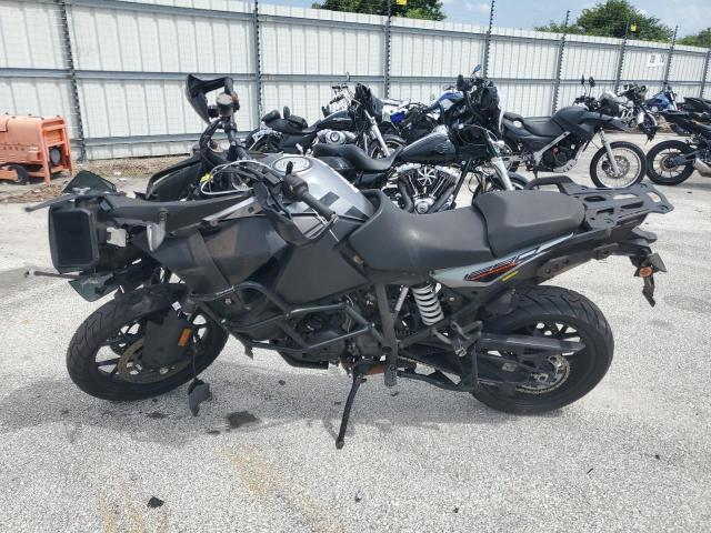 KTM 1290 SUPER 2019 gray  gas VBKV79401KM904708 photo #4