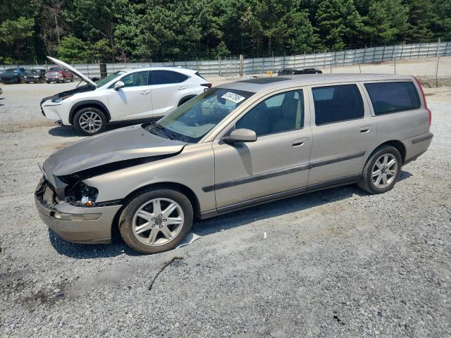 VOLVO V70 FWD