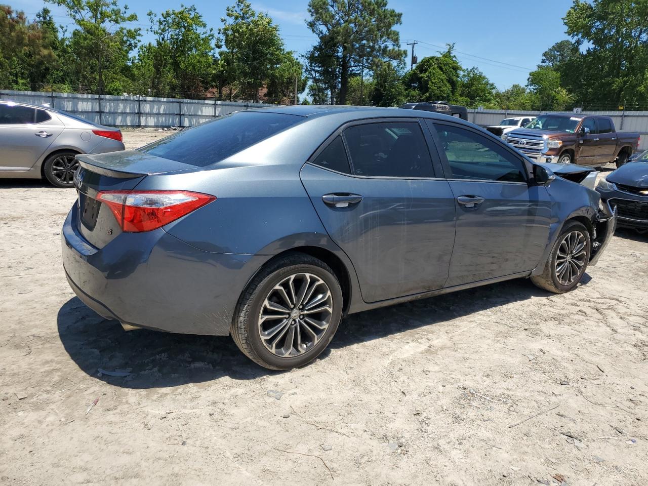 Toyota Corolla l 2014