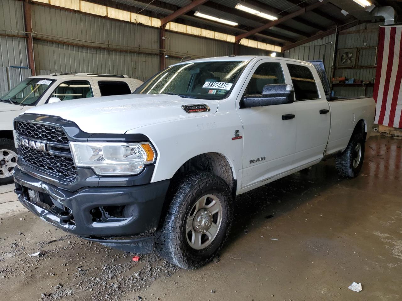 RAM 2500 TRADESMAN