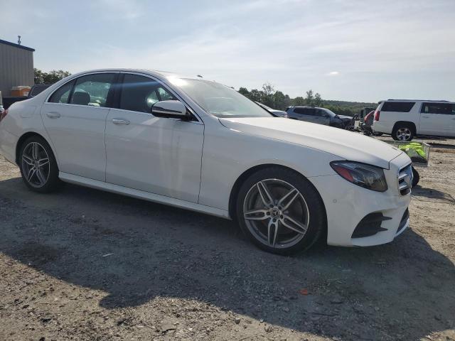 Vin: wddzf4jbxka517001, lot: 60881055, mercedes-benz e-class 300 20194