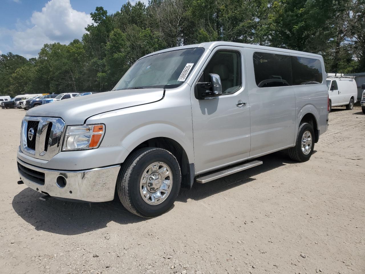  Salvage Nissan Nv