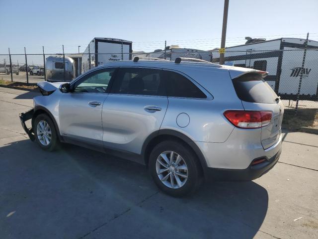 KIA SORENTO LX 2016 silver  gas 5XYPGDA36GG047628 photo #3