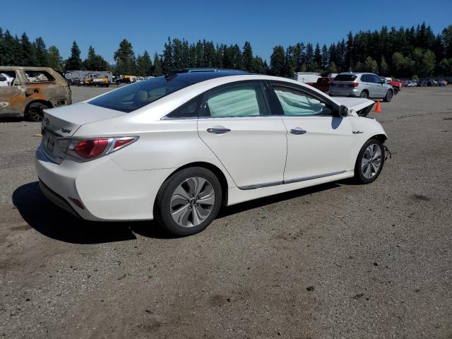 2015 HYUNDAI SONATA HYB KMHEC4A46FA125069