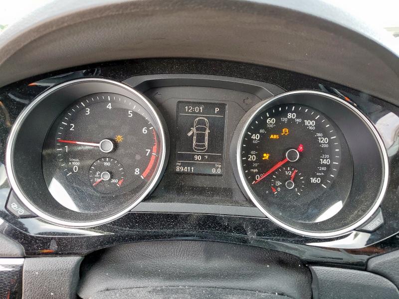 2018 VOLKSWAGEN JETTA SPOR 3VWD17AJXJM207134