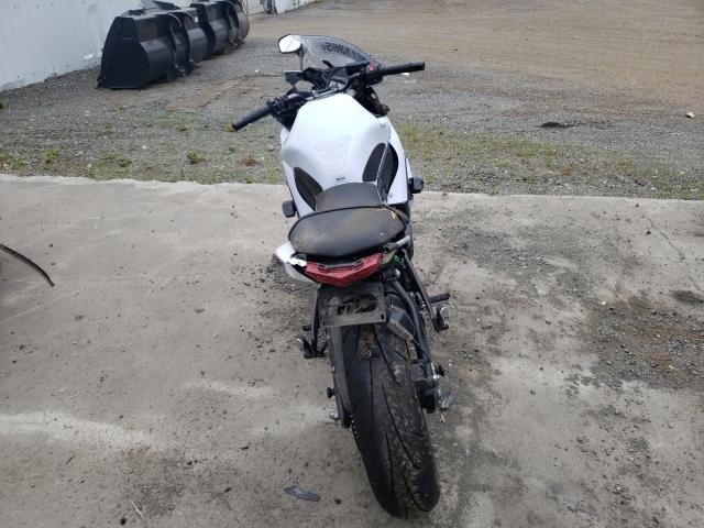 2015 KAWASAKI EX650 F JKAEXEF16FDA22680