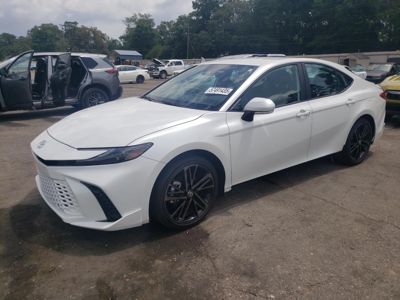 TOYOTA CAMRY XSE
