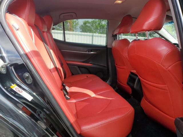 2018 TOYOTA CAMRY SE A 4T1B11HK9JU078073