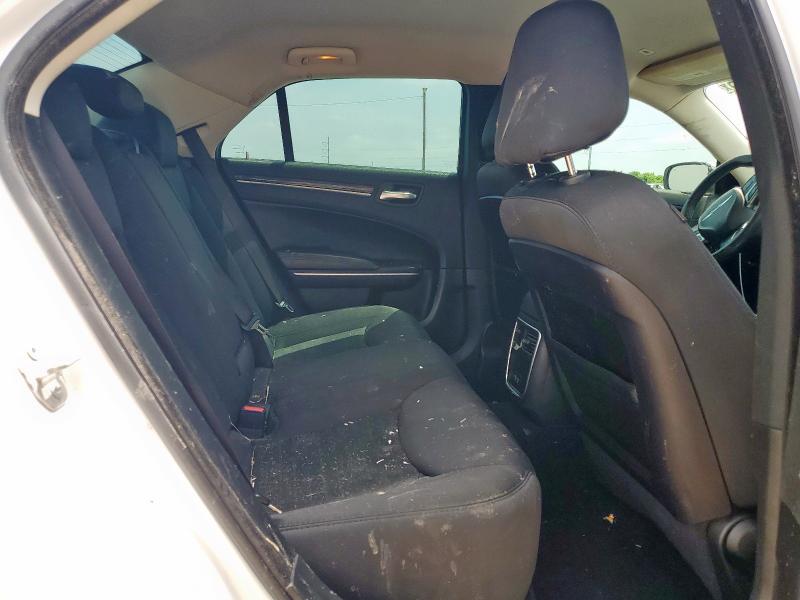 2019 CHRYSLER 300 TOURING - 2C3CCAAG5KH700914