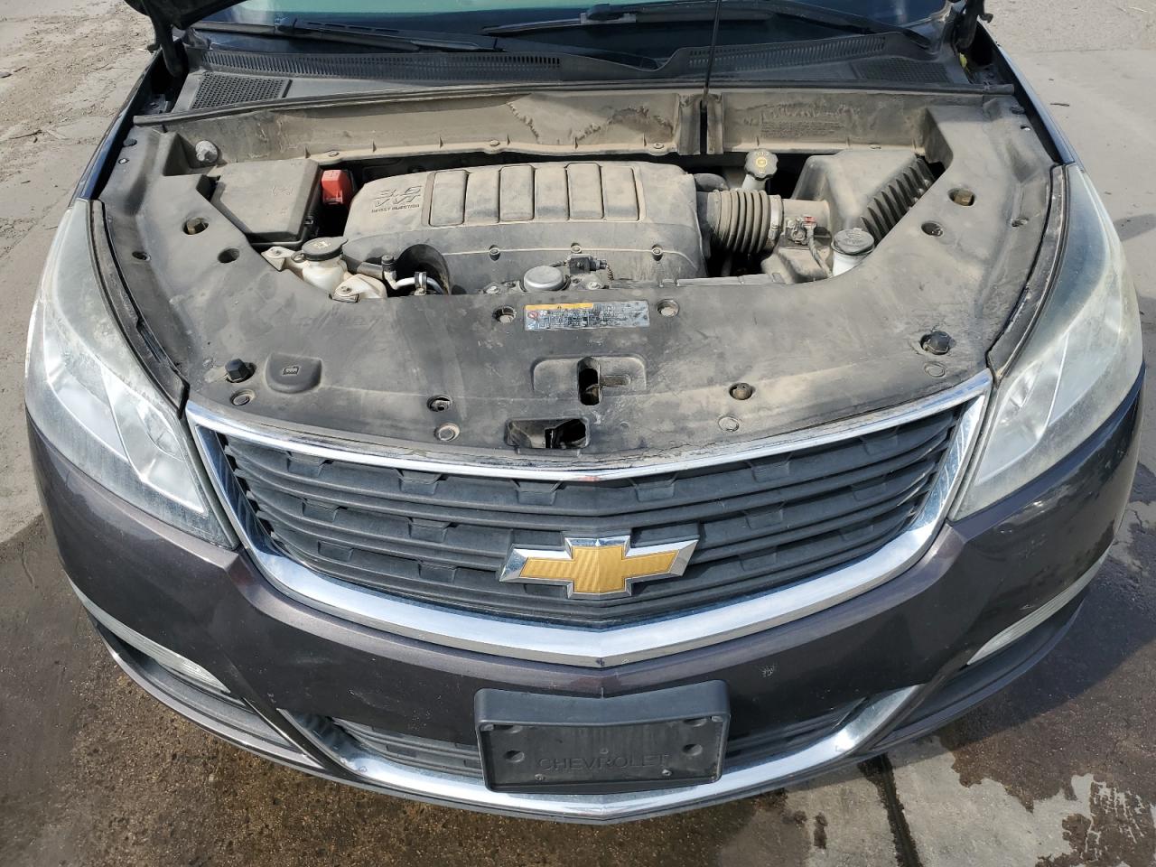 CHEVROLET TRAVERSE LS