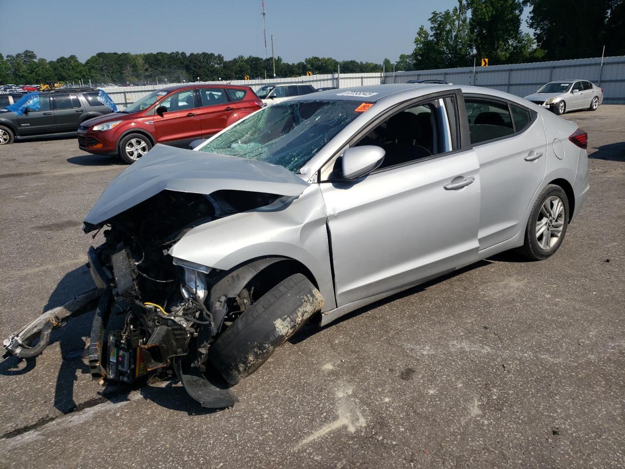 HYUNDAI ELANTRA SEL