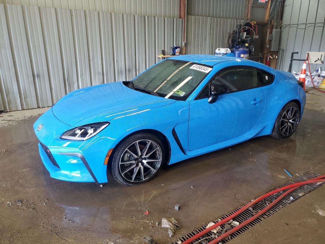 TOYOTA GR86