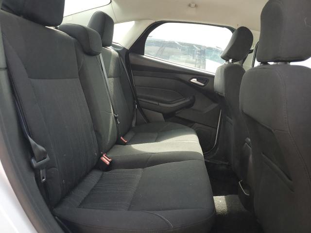 2016 FORD FOCUS SE 1FADP3F26GL378507