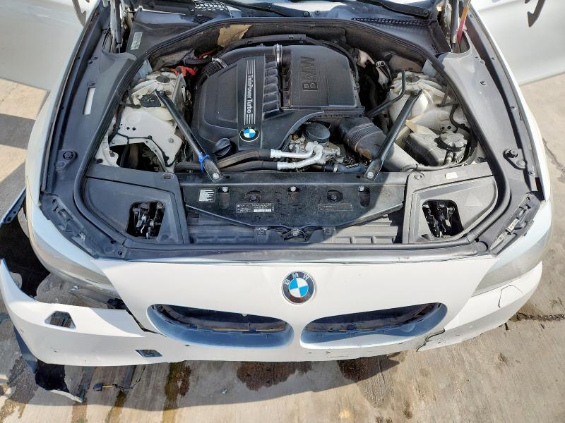 wbafr7c59dc820000 - 2013 Bmw 5 series i - #60451805