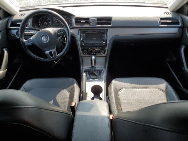 2015 VOLKSWAGEN PASSAT SE 1VWBV7A38FC014213