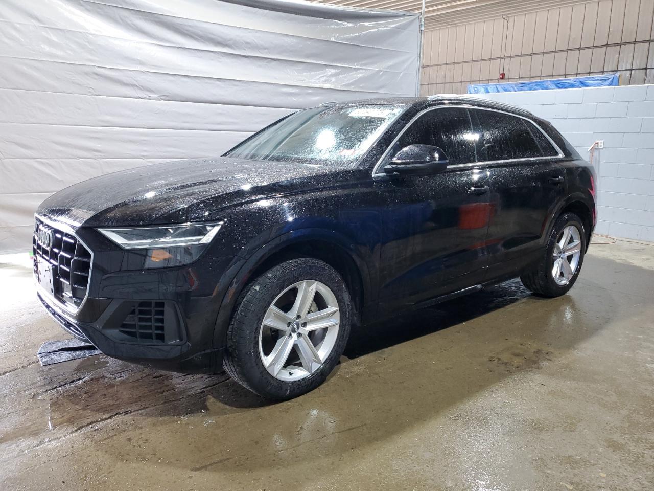 AUDI Q8 PREMIUM