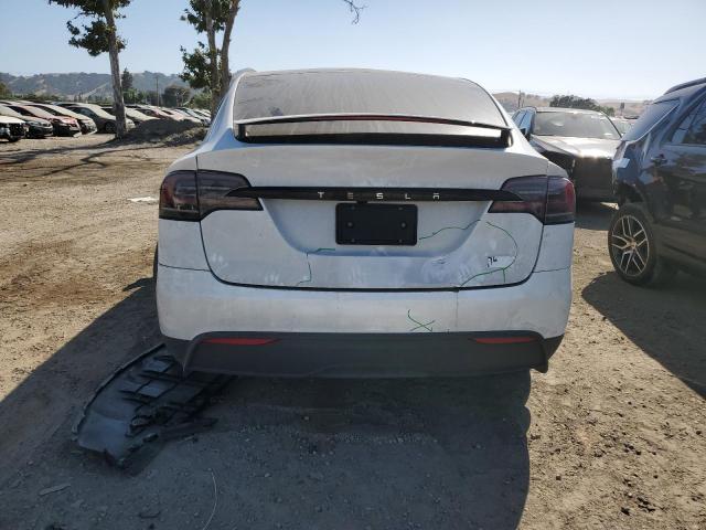 2024 TESLA MODEL X - 7SAXCBE62RF458901