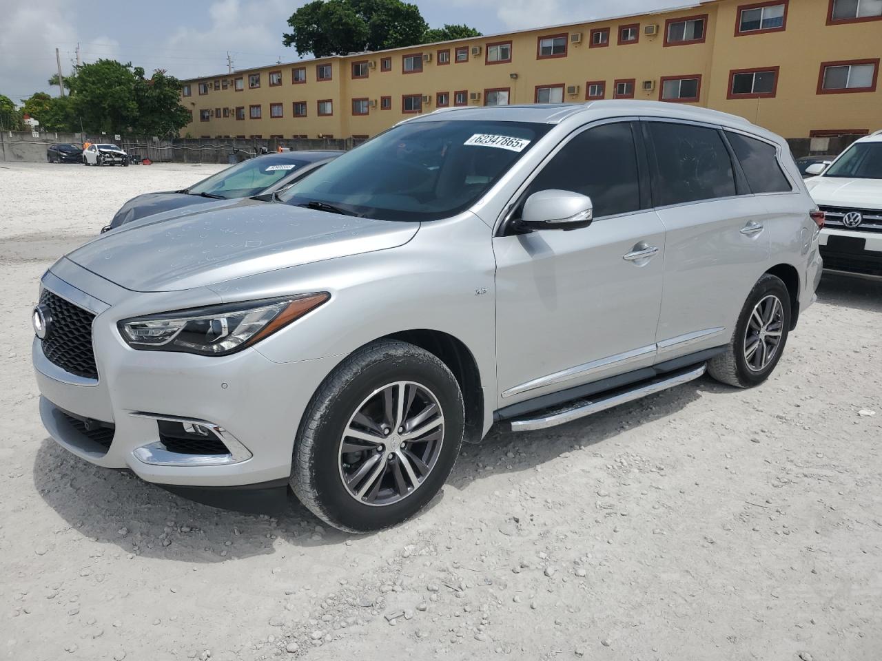 INFINITI QX60
