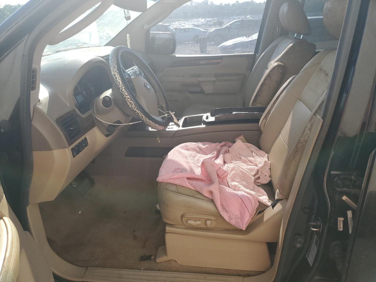 NISSAN ARMADA PLATINUM