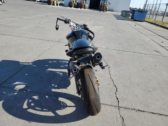 2010 TRIUMPH MOTORCYCLE STREET TRI SMTD01NE9AJ435351