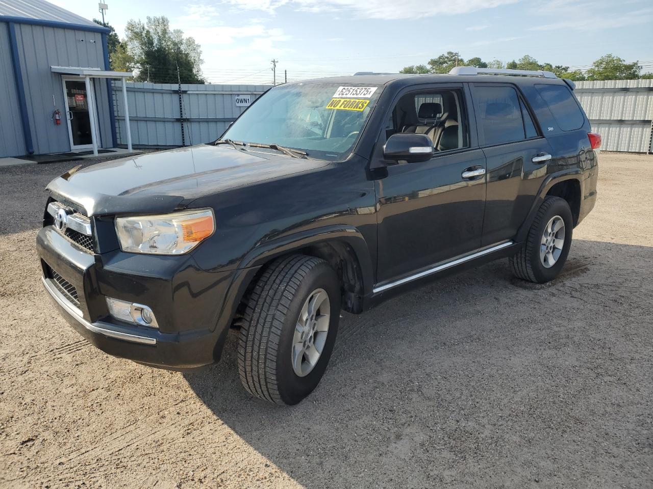 TOYOTA 4RUNNER SR5
