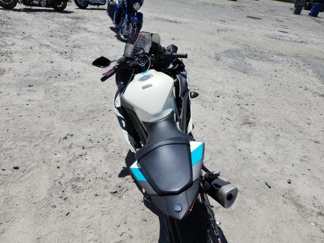 2024 YAMAHA YZFR3 A MH3RH18Y7RK017526
