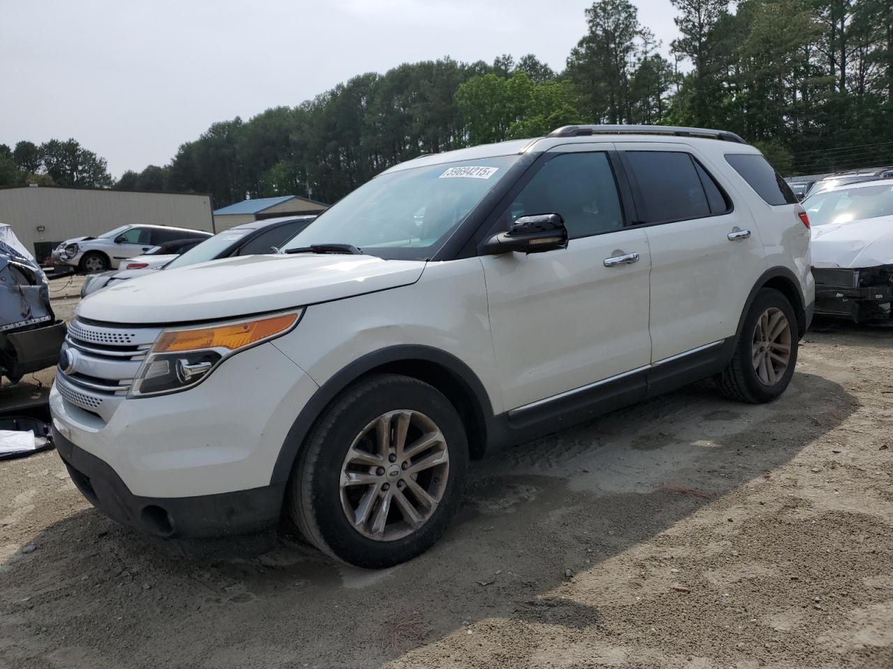 FORD EXPLORER XLT