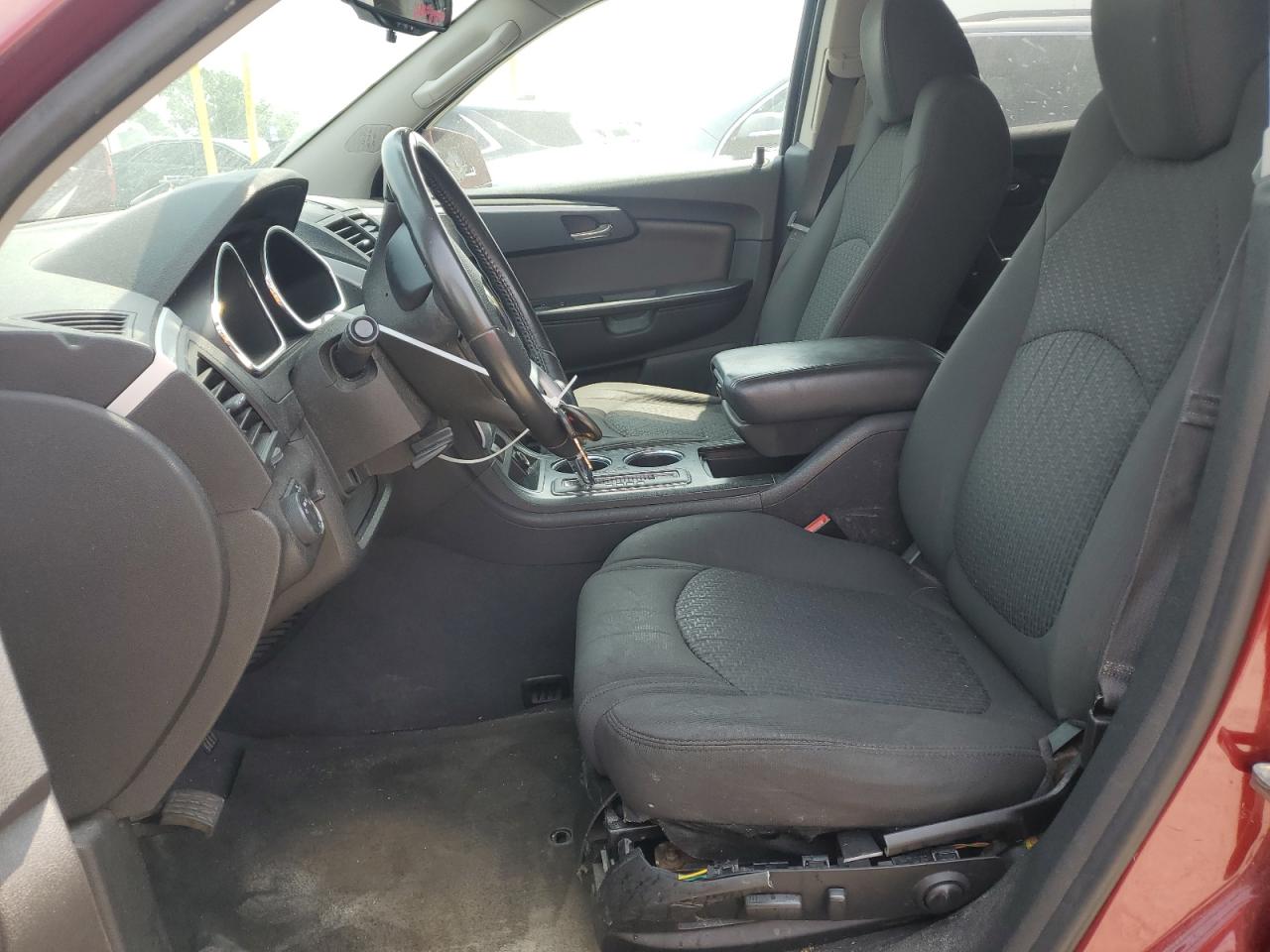 CHEVROLET TRAVERSE LT