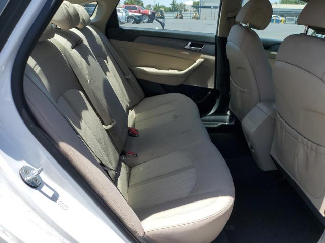 2017 HYUNDAI SONATA HYB KMHE24L10HA044397