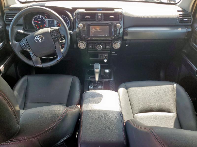 2019 TOYOTA 4RUNNER SR JTEBU5JR8K5645908