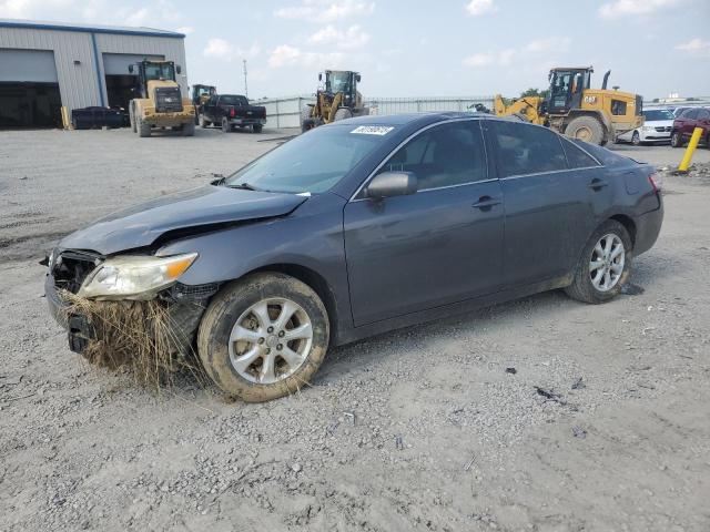 TOYOTA CAMRY BASE