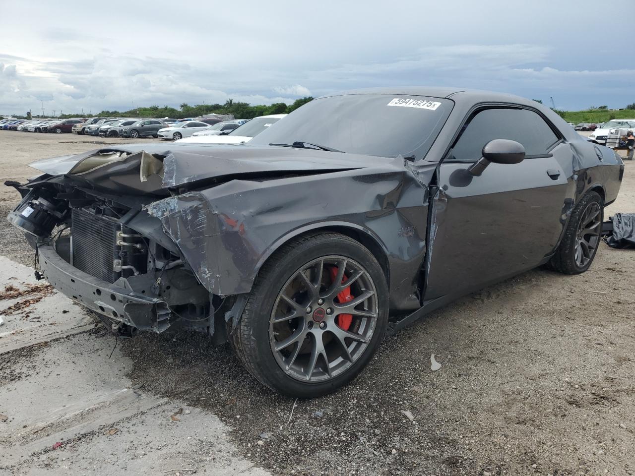 DODGE CHALLENGER SRT 392