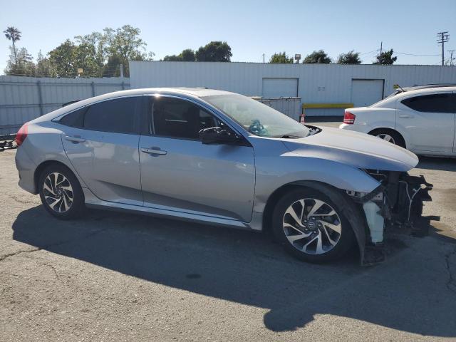 2017 HONDA CIVIC EX 2HGFC2F75HH500200