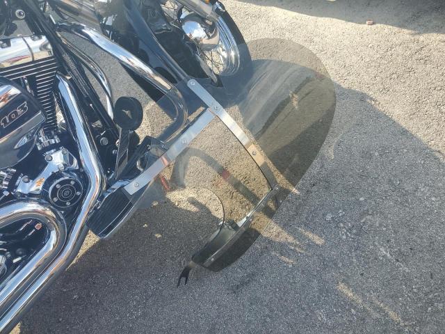 2017 HARLEY-DAVIDSON FLSTC HERI 1HD1BWV1XHB044153