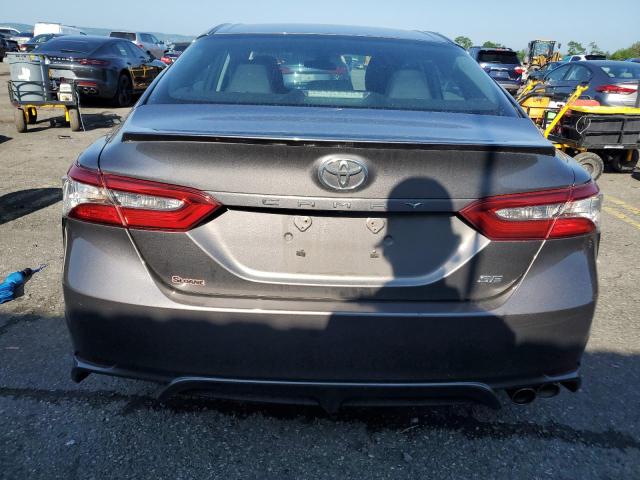 2018 TOYOTA CAMRY L - 4T1B11HK4JU611575