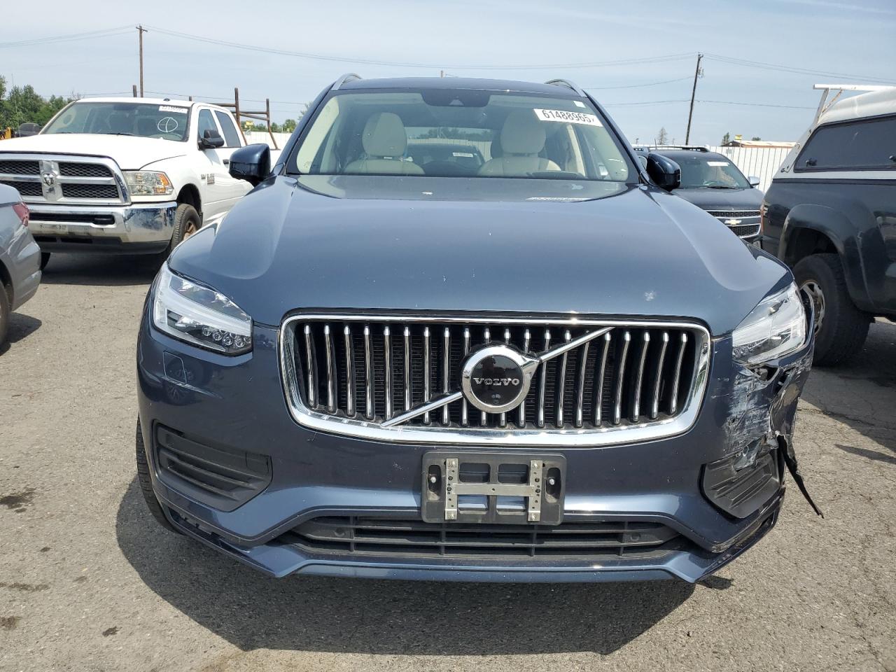 VOLVO XC90 T6 MOMENTUM