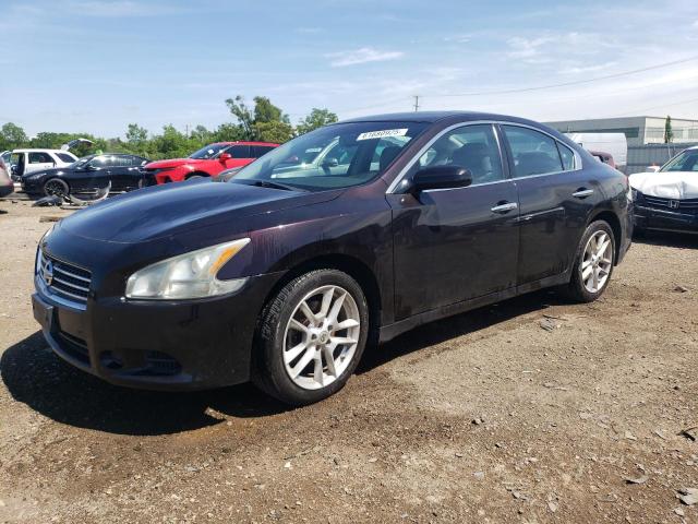 NISSAN MAXIMA S