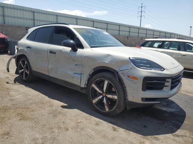 Vin: wp1aa2ayxrda06913, lot: 61468815, porsche cayenne 20244