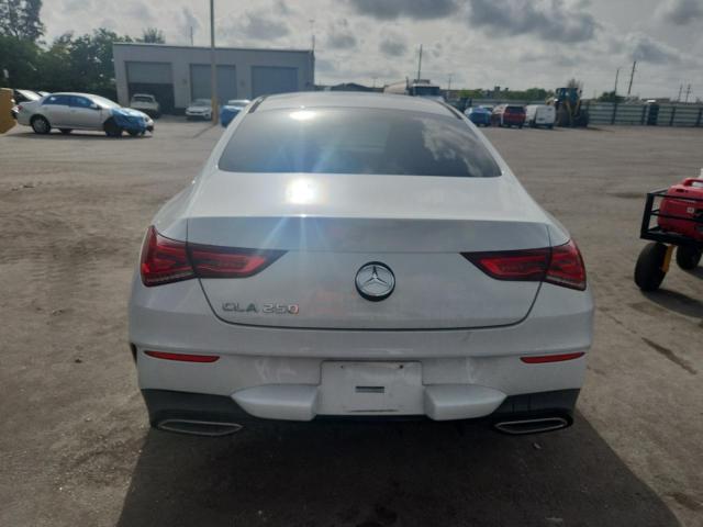 2022 MERCEDES-BENZ CLA 250 W1K5J4GB1NN313768
