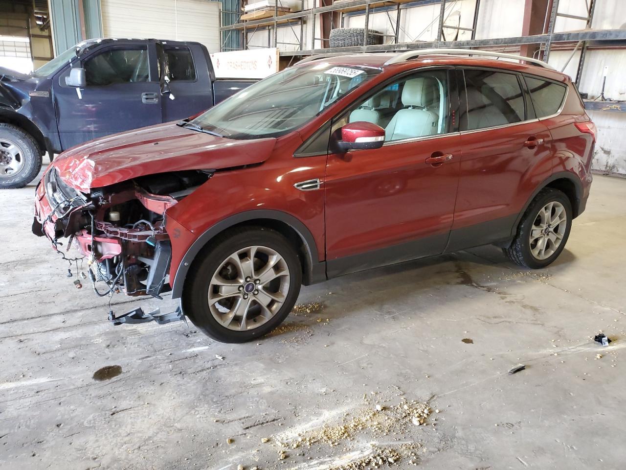 FORD ESCAPE TITANIUM
