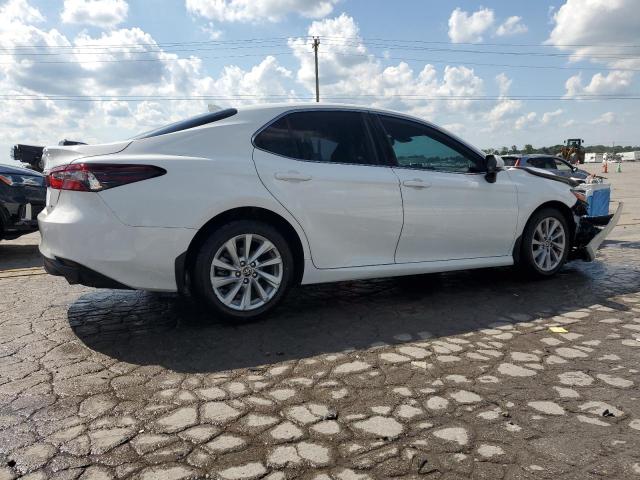 Vin: 4t1r11ak3nu632030, lot: 61652585, toyota camry le 20223