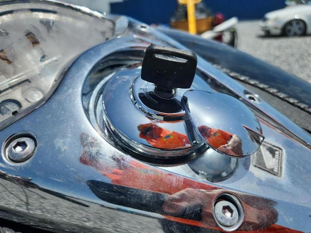 2005 HONDA VTX1300 1HFSC52315A211591