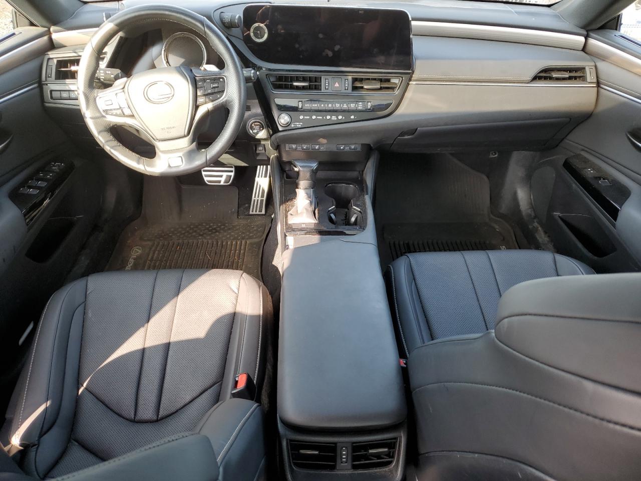 LEXUS ES 350 F SPORT HANDLING